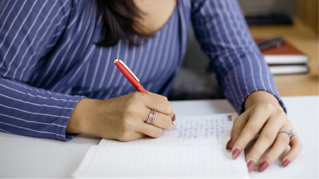 Luxury Pens Status Symbol in UAE