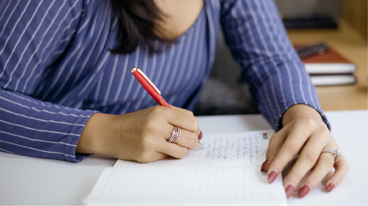 Luxury Pens Status Symbol in UAE